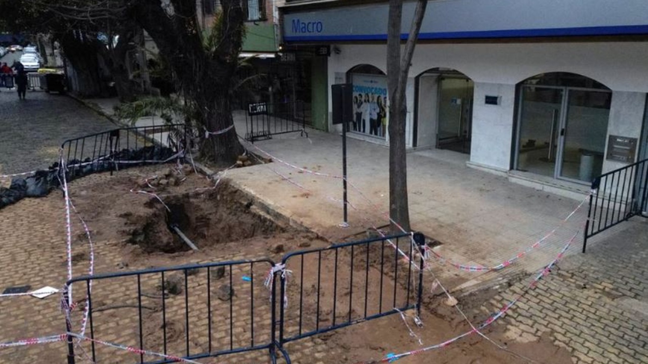Parandalohet “grabitja e re e shekullit”! Autoritetet gjejnë tunelin e ndërtuar për grabitjen e një banke