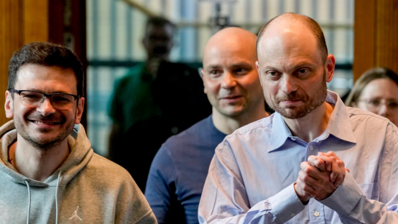 Përfitoi nga këmbimi i të burgosurve SHBA-Rusi, politikani opozitar rus Vladimir Kara-Murza zbulon detajet