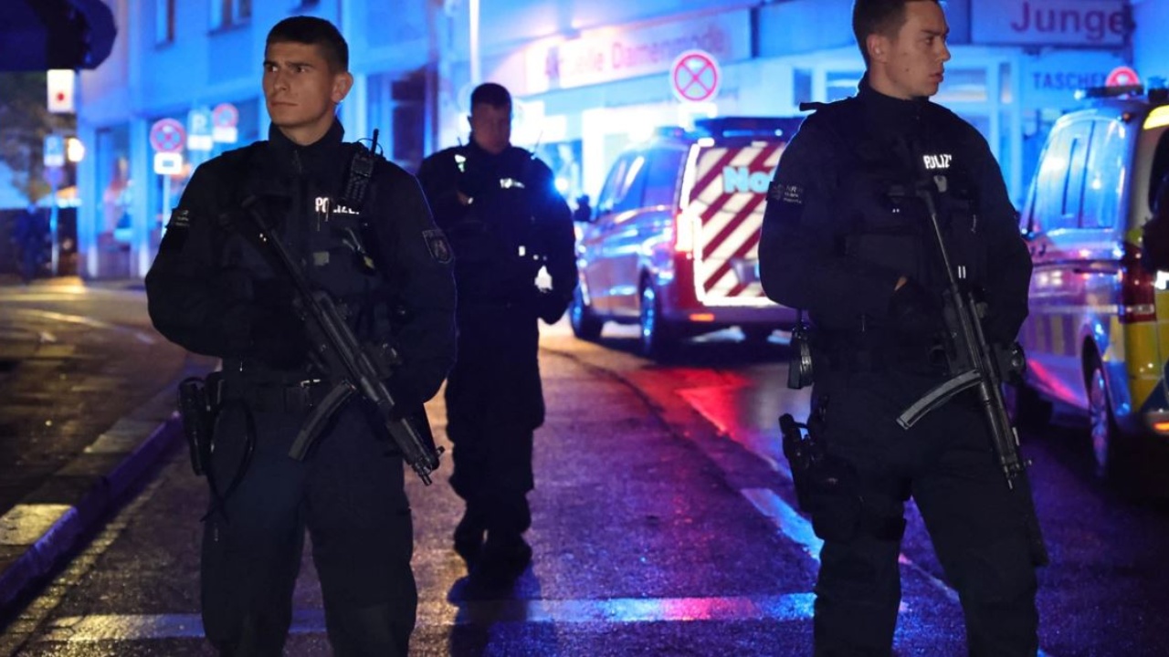 VIDEO/Sulm terrorist! Të vdekur dhe të plagosur në një festival në Gjermani/ Autori i vendoste thikën në fyt viktimave