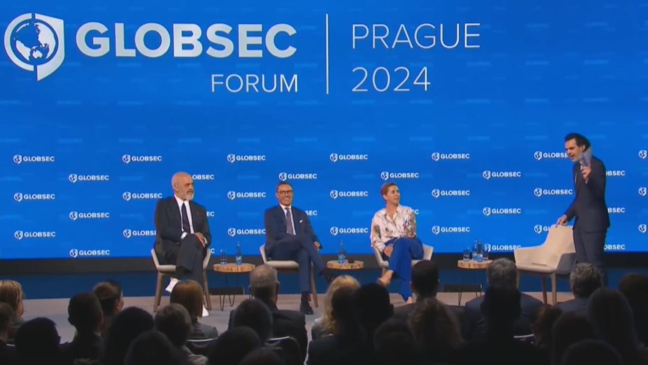 “Po ftuat ballkanas këtu, zgjasni kohën”, Rama replika me moderatorin e panelit: Sillni kafen turke të shohim të ardhmen, mos u gjermanizo