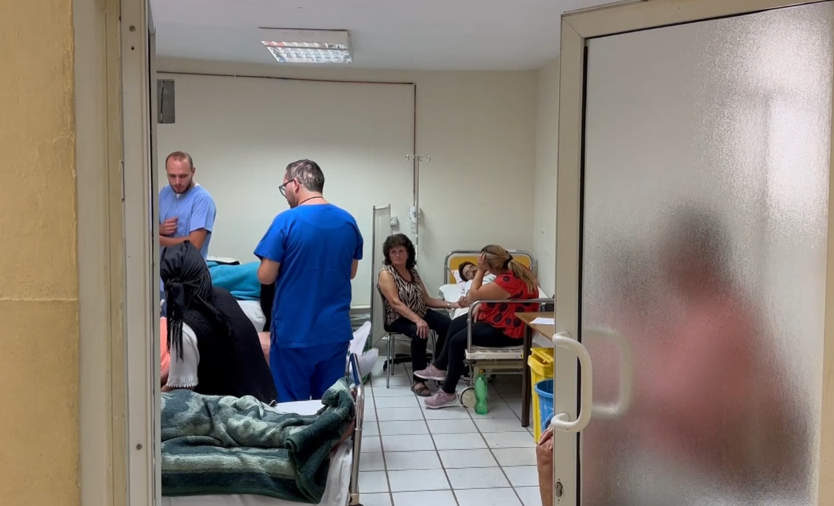 Turistët dyfishojnë urgjencat! Mjekët në Lezhë: Dominojnë virozat, më pak djegie nga dielli