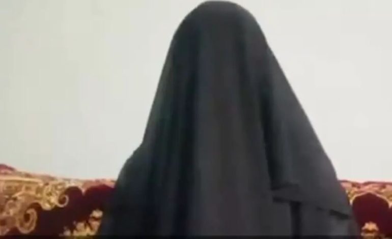 “Gjysmëracat s’mund të na pengojnë”! Gratë afgane sfidojnë talebanët/ Këndojnë në internet në formë proteste