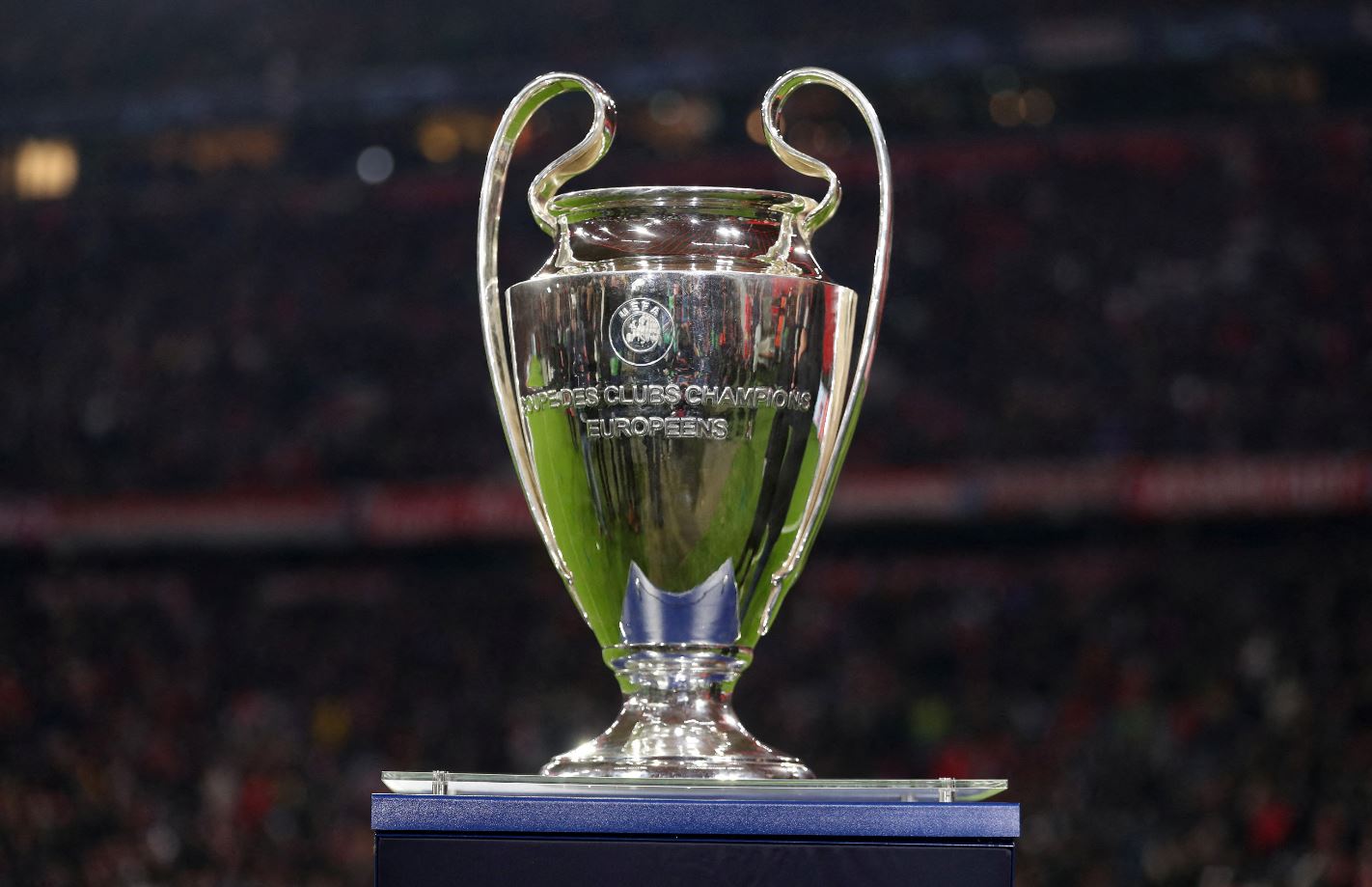 Champions League ndryshon jo vetëm format, por edhe himnin për sezonin e ardhshëm