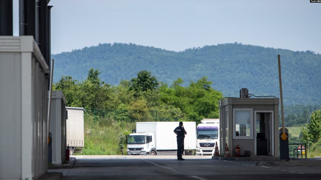 “Shmangni pikat kufitare me Serbinë”, thirrja e Ministrisë së Jashtme të Kosovës: Mund të ketë bllokada nga serbët