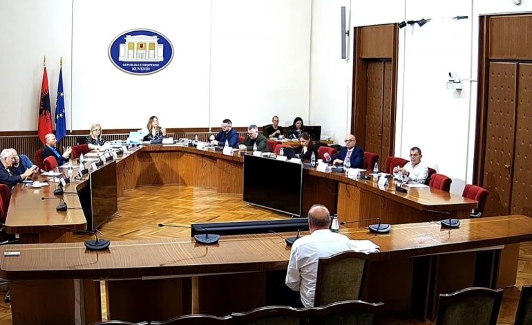 Komisioni hetimor për “Check-up”, dëshmon mjeku para anëtarëve, Byrazeri: Prisni se është momenti im i famës, nuk mi merrni dot minutat  