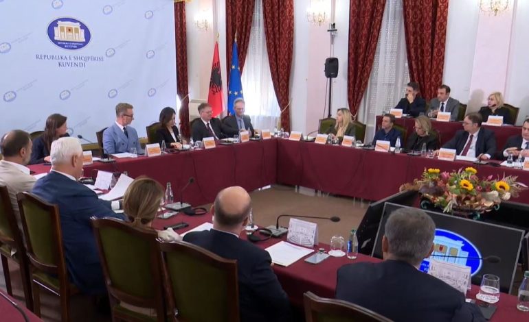 “Mbështesim SPAK”, Spiropali takim me drejtuesit e Institucioneve të Pavarura, Gonzato: Do vazhdojmë të përkrahim udhëtimin e Shqipërisë drejt BE