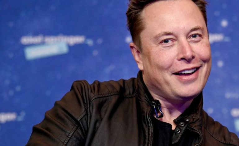 Raporti: Elon Musk do të bëhet trilioneri i parë në botë deri në vitin 2027