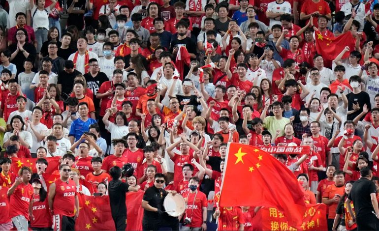 “Tronditet” Kina, federata kineze përjashton përjetë 43 persona mes futbollistëve e zyrtarëve, për trukim ndeshjesh