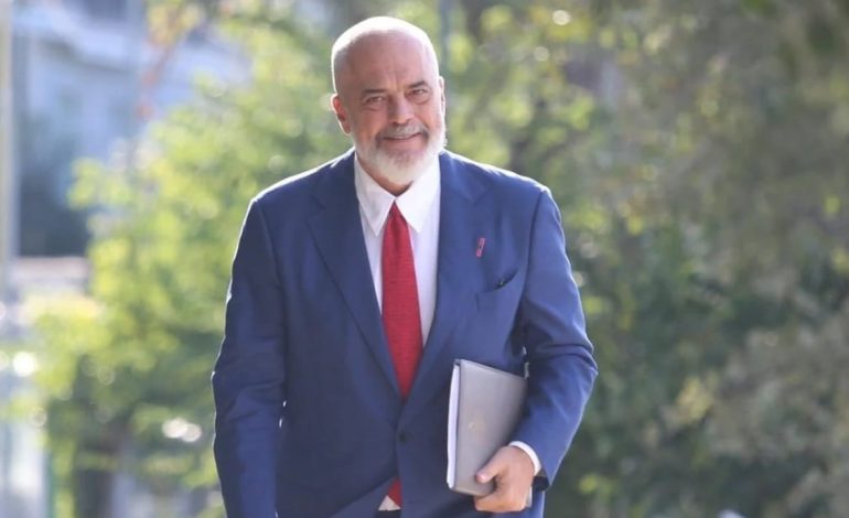 Projekt i ri për PS, Rama mund ta prezantojë sot në asamble! Top Channel zbulon se çfarë zhvillimesh priten