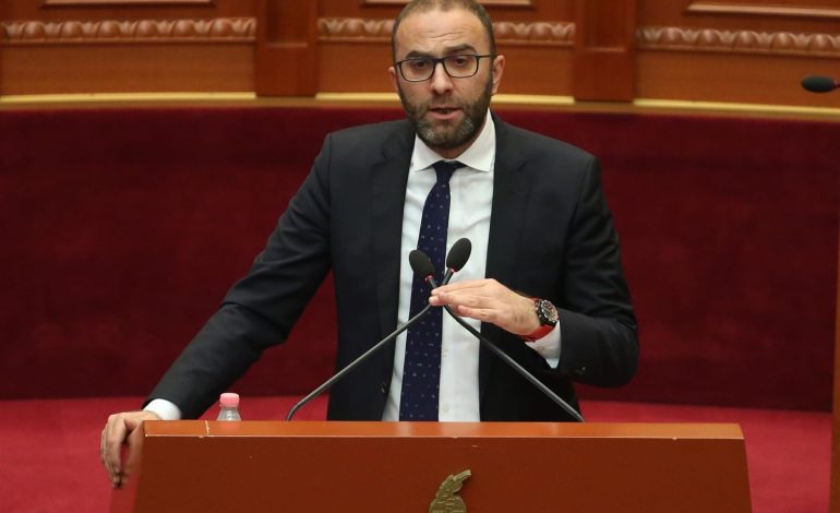 “U bë me porosi”, PD kërkon hetim parlamentar për ligjin e Gardës së Republikës