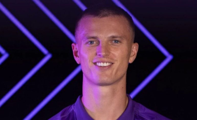 Shtyhet debutimi me “vjollcët” për Gudmundsson? Shkak, problemet e islandezit me drejtësinë