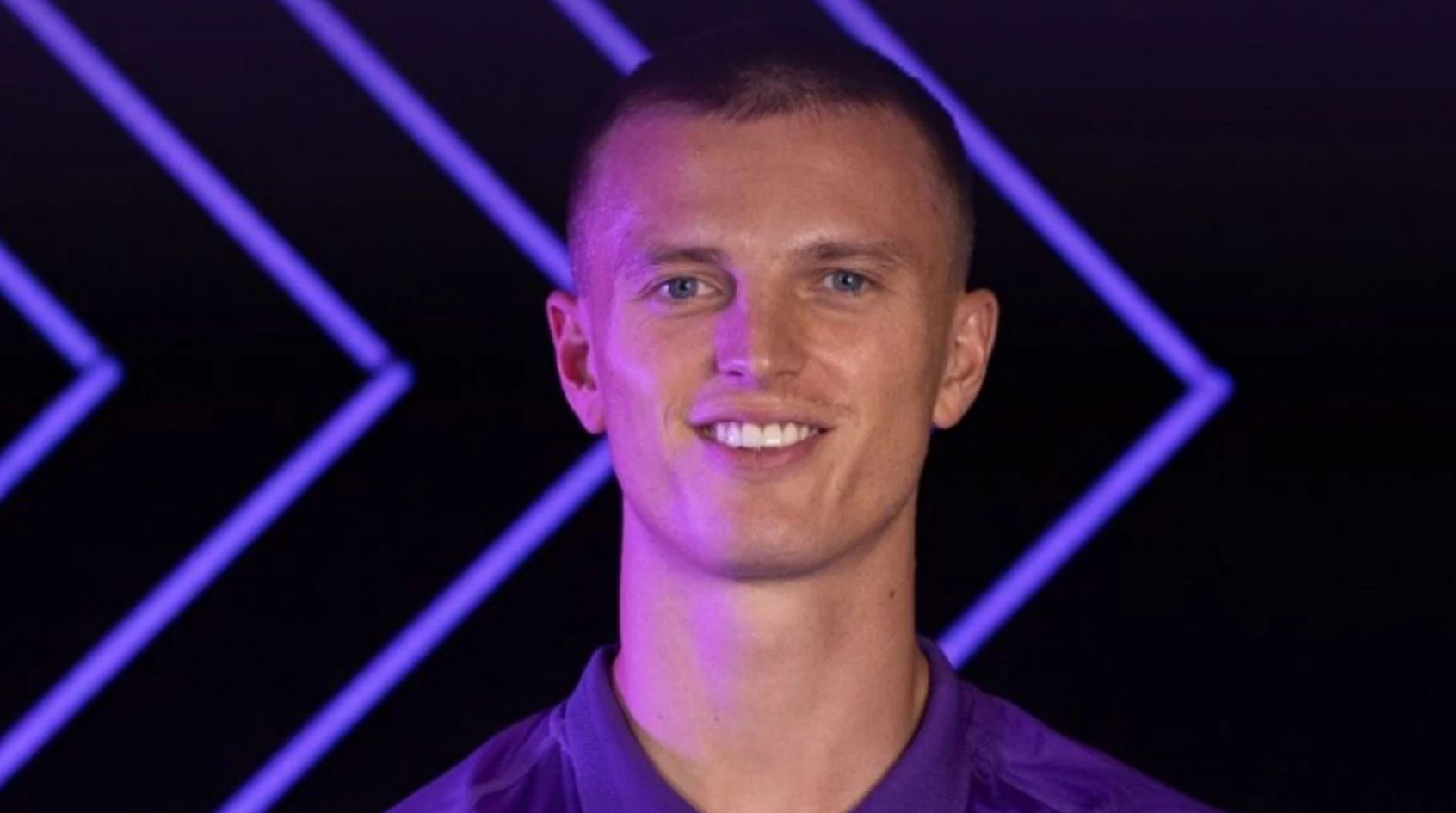 Shtyhet debutimi me “vjollcët” për Gudmundsson? Shkak, problemet e islandezit me drejtësinë