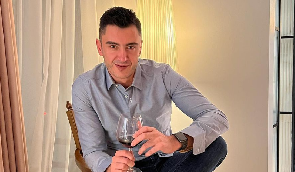 Drini Zeqo rikthehet në ekran, bëhet pjesë e këtij televizioni