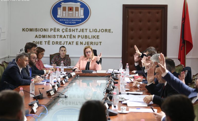 Shorti nxjerr një kandidat për KLGJ, gara për KLP futet në ngërç