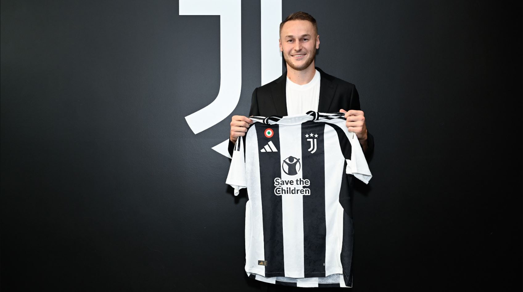 Koopmeiners prezantohet tek Juventus: Nuk kisha dyshime, dëshiroja me patjetër të vija këtu