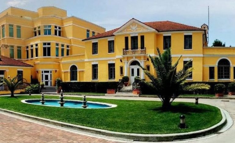 Mandati i Xhaçkës/ Ambasada Amerikane reagon pas vendimit të Kuvendit: Shpërfillën vendimin e Kushtetueses, të respektohet ligji