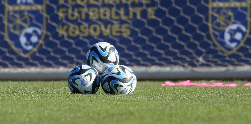 Thyen rregullat, Kosova përjashton 3 lojtarë nga grumbullimi
