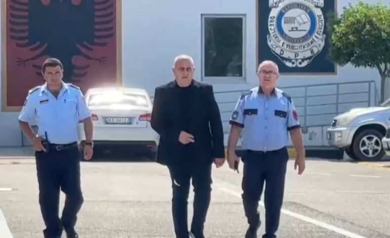 Beleri lë burgun e Fierit: Do të luftoj për çështjen në Strasburg, nëse fitoj do të kandidoj sërish