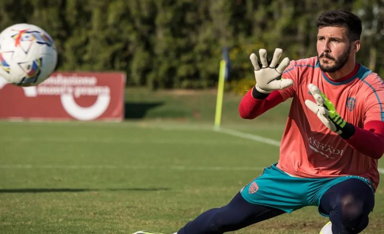 Alen Sherri bind që në debutim me Cagliarin, mediat italiane vlerësojnë përformancën e portierit