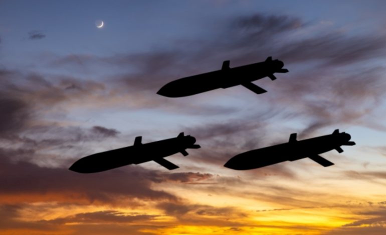 Britania, dritë jeshile Ukrainës: Përdorni raketat Storm Shadow kundër Rusisë!