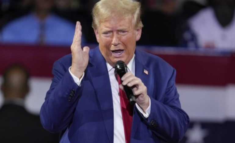 Trump falënderon gruan që i shpëtoi jetën: Ajo ndoqi personin që do më vriste dhe njoftoi policinë, dua ta takoj!