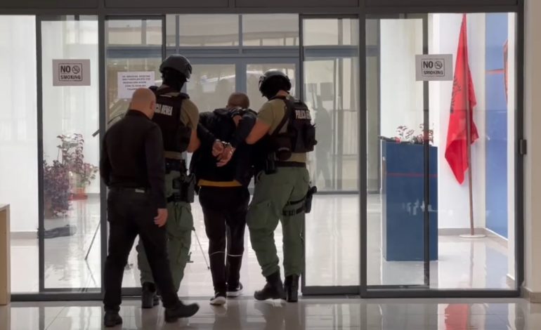 Plagosi me armë zjarri dy persona në Malësi të Madhe, jepet vendimi arrest me burg për Lulzim Rakajn