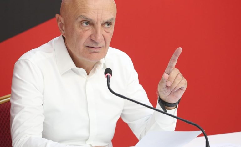 Frikë nga Monika Kryemadhi që mund të kandidojë si e pavarur? Meta: Nuk i druhem askujt, kam bërë shumë vepra të mira për Tiranën