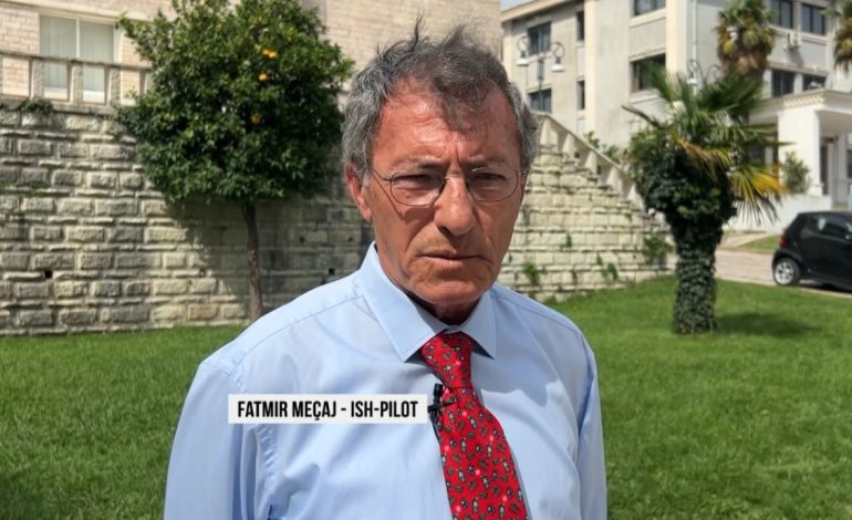 Refuzoi të qëllonte civilët në ‘97! Nderohet pas 27 vitesh nga Bashkia e Tepelenës ish-piloti, Fatmir Meçaj