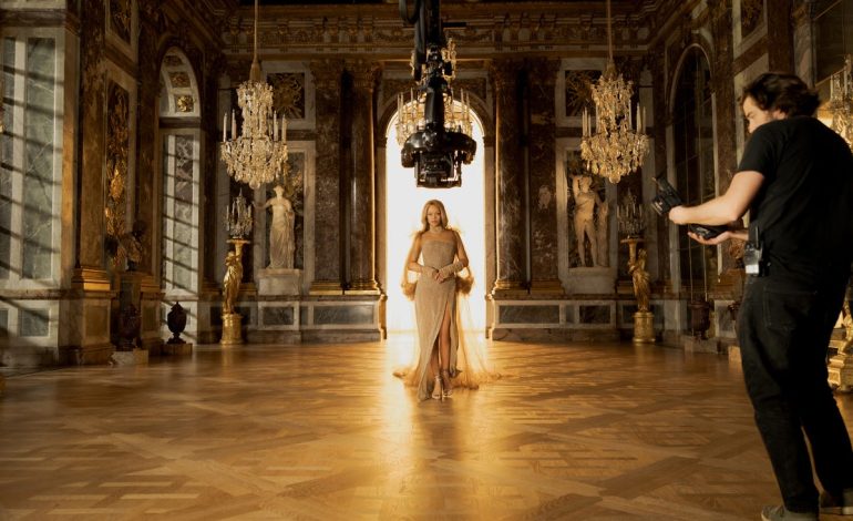 Kthimi i artë i Rihanna-s! Tani fytyra më e re e J’adore