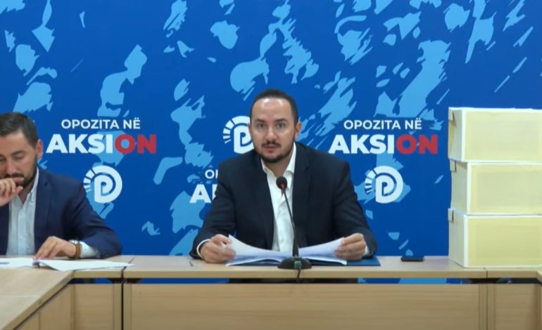 “Shefi është jashtë shtetit”, Salianji nxjerr përgjimet mes drejtuesve të policisë së Fierit dhe Fredi Alizotit: Do bënte burgun në këmbim të parave