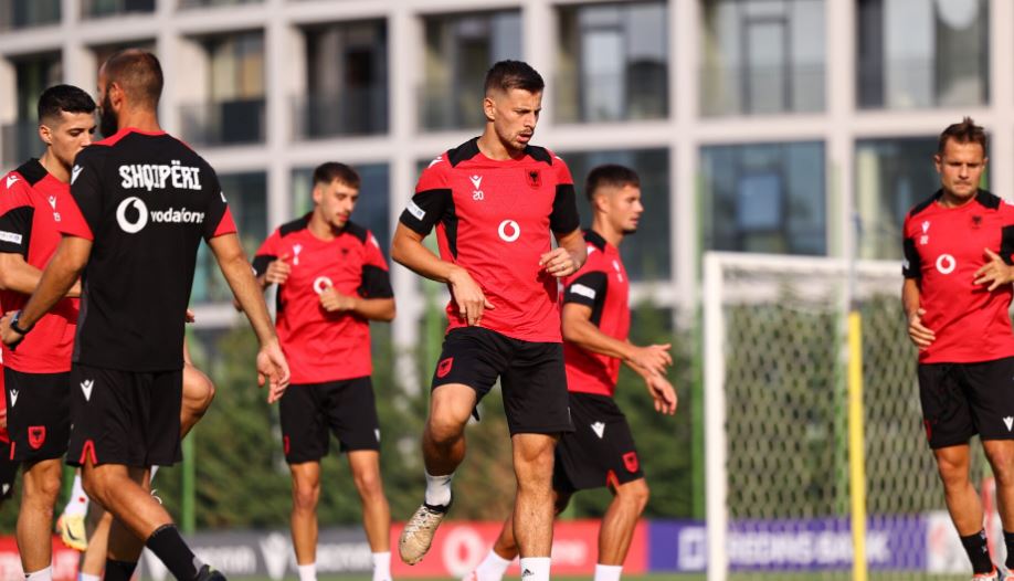Nations League/ Kombëtarja në seancën e radhës stërvitore, situata e grupit