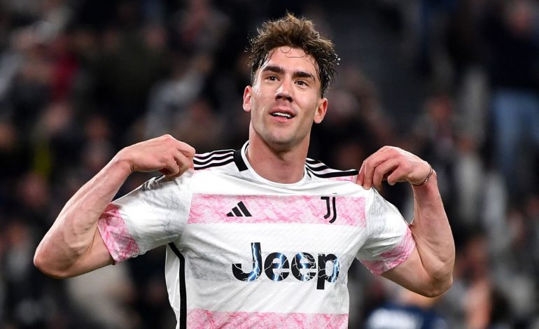 “Këtë sezon ndjehem më mirë”, Vlahoviç “voton” Mottën dhe “thumbon” Allegrin