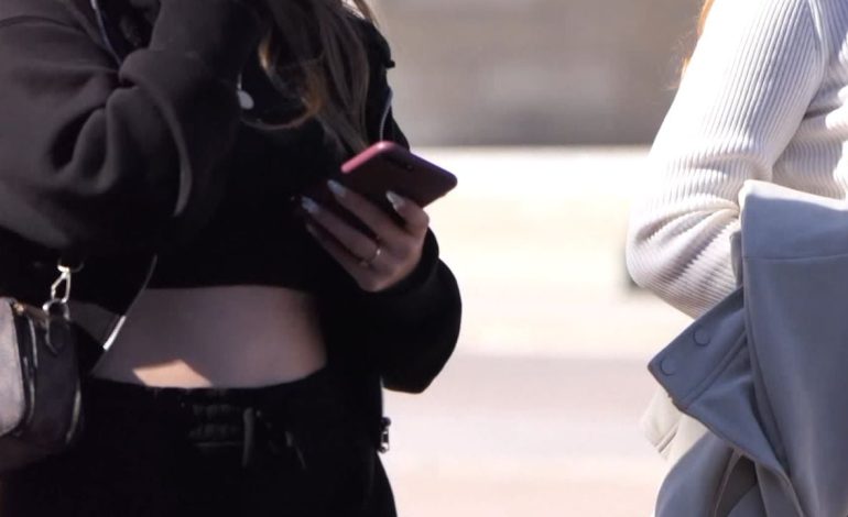 Shtohen rastet e krimit kibernetik, më të kërcënuarat vajzat! Si të rinjtë përdorin profile false për kërcënime me qëllim përfitime monetare