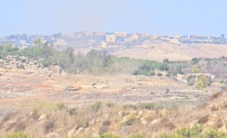 EKSKLUZIVE/ Top Channel raporton nga lufta, pamjet kur tanket izraelite futen në territorin e Libanit