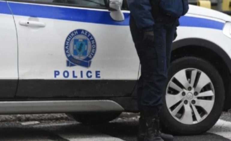 EMRAT/ Vritet 28-vjeçari shqiptar në Athinë! Vetëdorëzohen në polici autorët, zbulohet se…