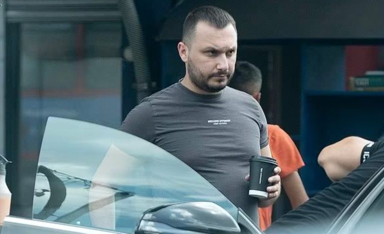 “Skifteri” më i famshëm shqiptar në Angli replikon me gazetarin e The Telegraph. “Jam nivel tjetër”…