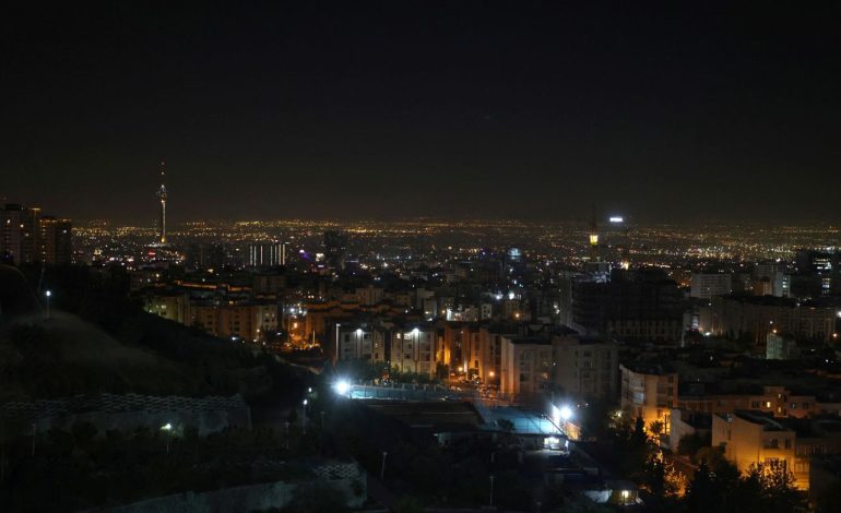 Takimi në Doha, nisin bisedimet për pengjet dhe armëpushimin e Gazës