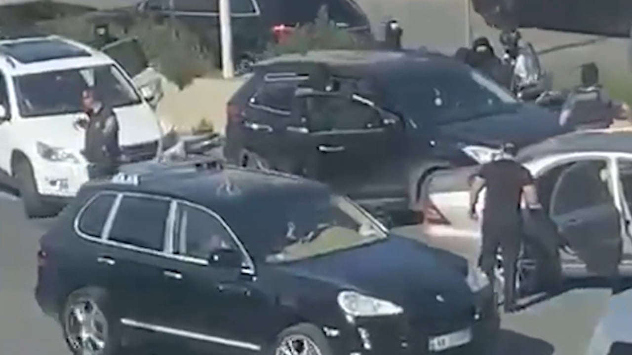 “Meta u godit në kokë”, Partia e Lirisë publikon videon e re të arrestimit të ish-presidentit