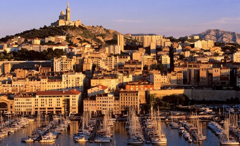 Luftrat e drogës në Marsejë përsëri në qendër të vëmendjes, 14-vjeçari punësohet nga i burgosuri si vrasës me pagesë