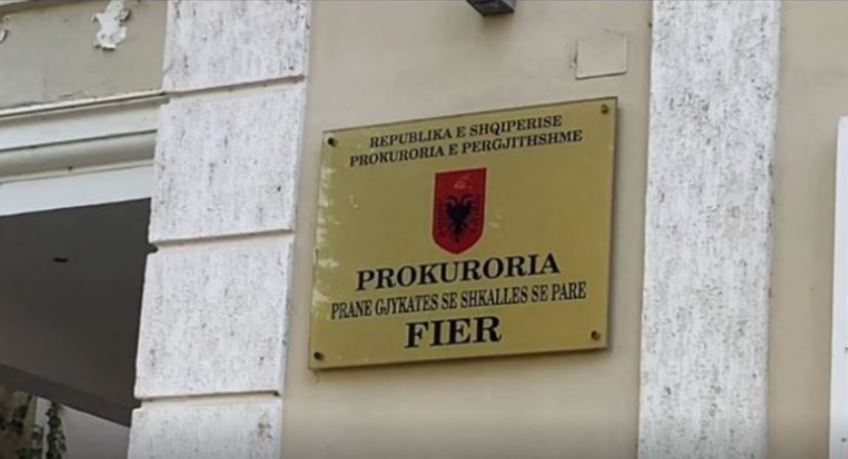 Falsifikuan dokumente për të justifikuar pasurinë që vinte nga aktiviteti kriminal, dënohet ish-noteri në Fier