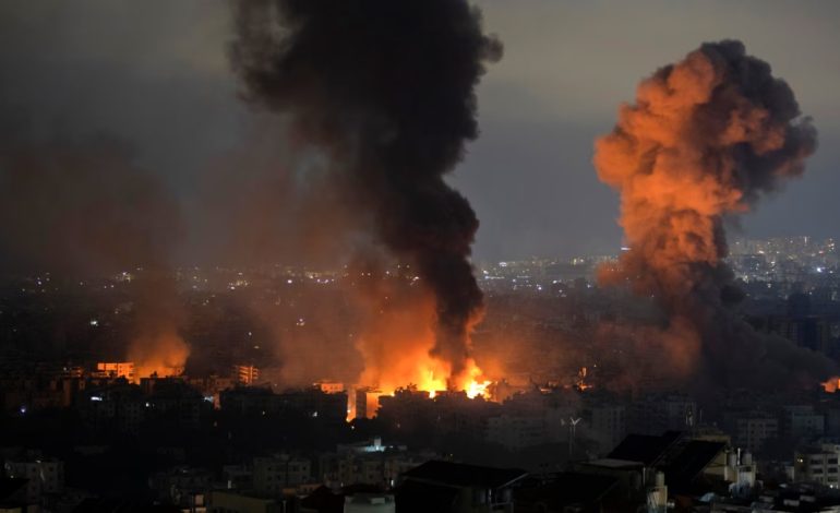 “Si do të ndikonte në ekonominë botërore një luftë direkte Izrael-Iran?”, analiza e REL: Çmimet globale të naftës janë rritur me 9 %