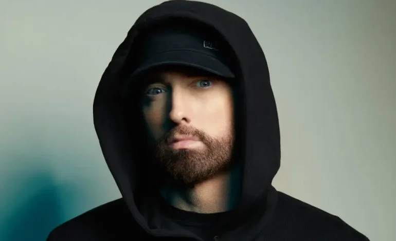 Koha fluturon! Eminem së shpejti gjysh