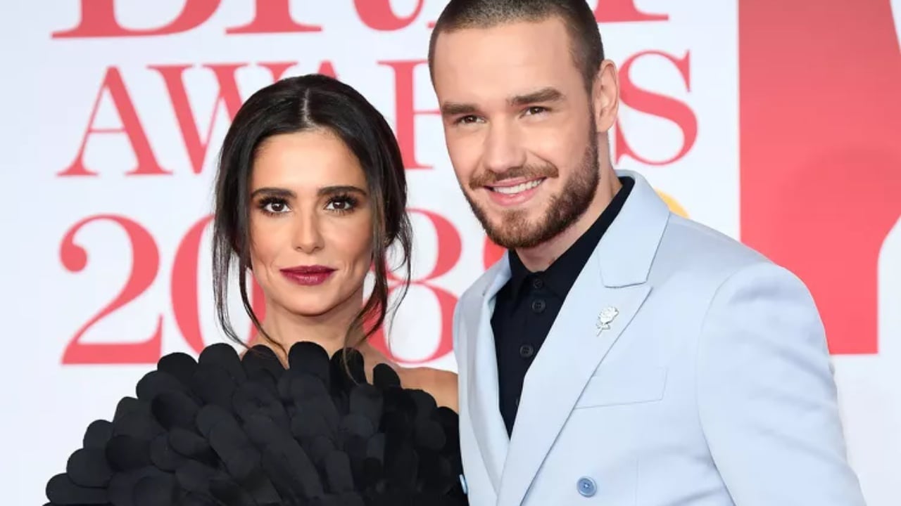 “Lëreni Liamin të pushojë në paqe, po më thyhet zemra”, ish-partnerja e yllit të One Direction kritikon mediat për postimet e vdekjes