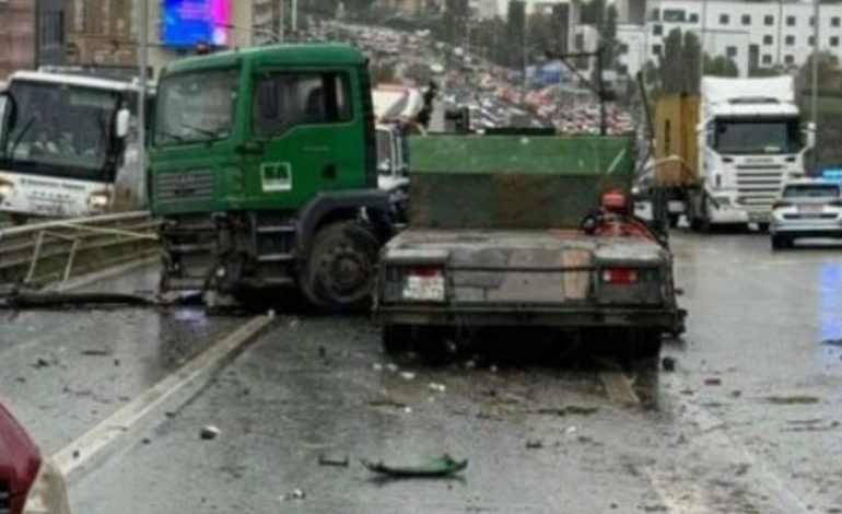 Aksidenti i rëndë me 8 të plagosur në Kosovë, arrestohet shoferi i kamionit që shkaktoi përplasjen