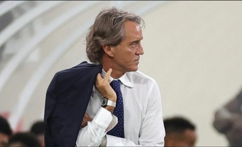 Mancini nën akuzë , Arabia Saudite zhgënjen sërish, tifozët shpërthejnë në kritika ndaj italianit