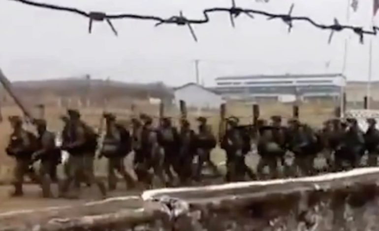 Ushtria e Koresë së Veriut po trajnohet në Rusi/ Publikohen pamjet në rrjet, rreth 10,000 trupa pritet t’i bashkohen Moskës