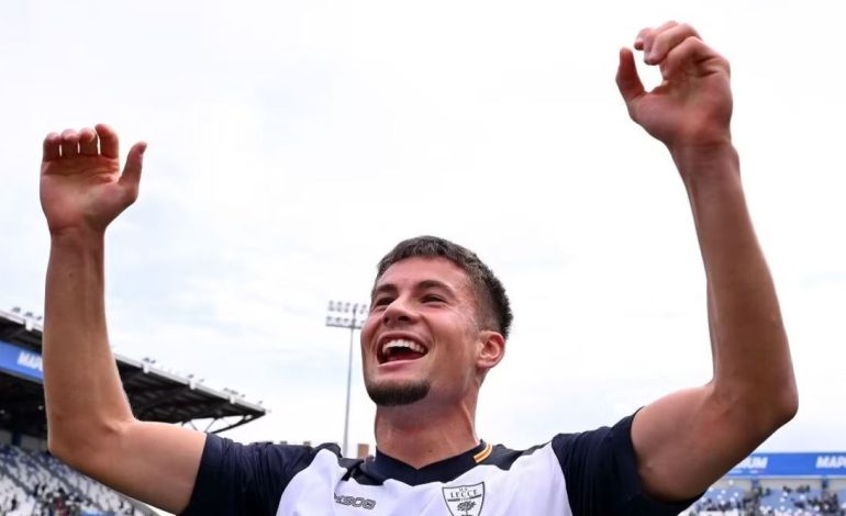 ZYRTARE/ Shihet si e ardhmja e klubit, Lecce rinovon kontratën me Berishën, talenti kuqezi firmos deri në 2028