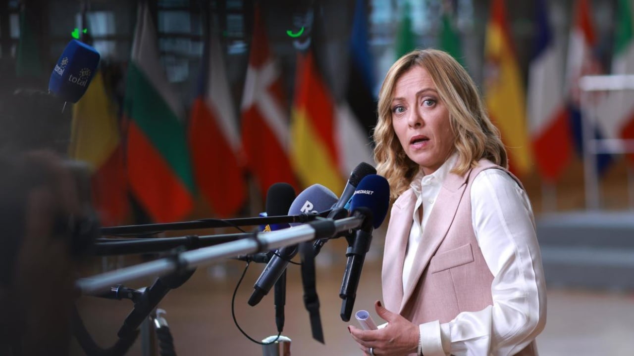 “Mafia e së ardhmes në Evropë do të jetë ajo shqiptare”/ Media italiane: Ja plani B i Melonit për qendrën e emigrantëve në Gjadër