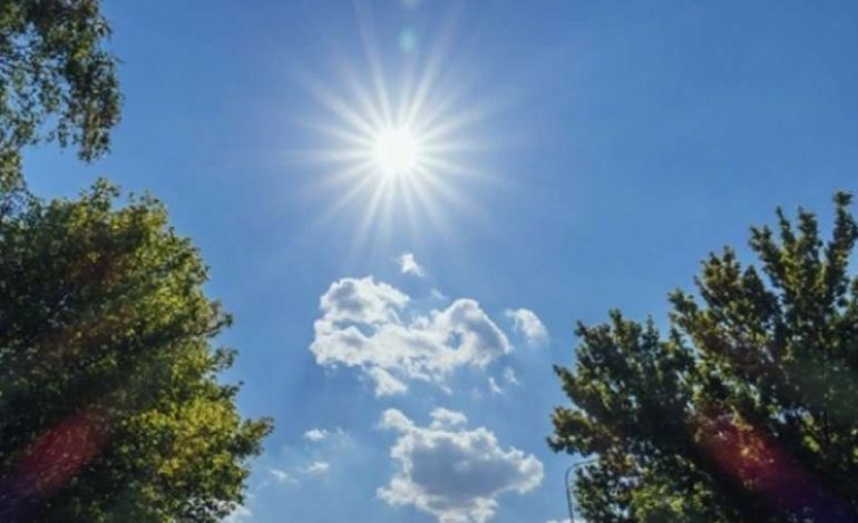 Mot i kthjellët dhe mjegull, si parashikohen kushtet atmosferike këtë fundjavë