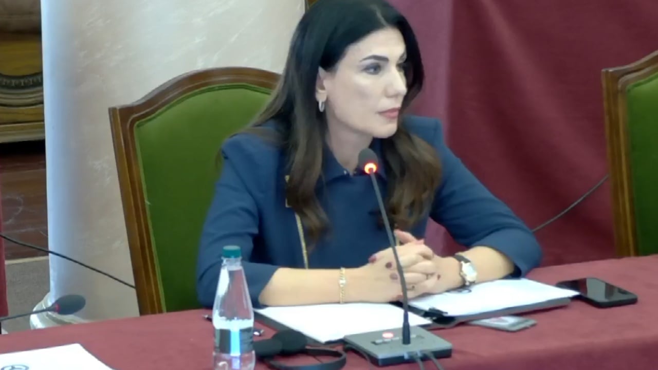 “Nuk e kishim idenë fare se çfarë sulmi ishte”, drejtoresha e AKSHI-t nxjerr në publik informacionet sekrete për hakerimin e databazave: U ulën gjithë sistemet e shtetit. S’kishim asnjë analizë